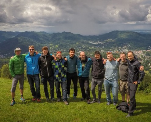 Bei so tollem Wetter ist auch mal Zeit für ein Gruppenfoto...